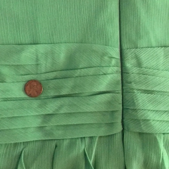 David’s Bridal clover bridesmaid dress - Picture 3 of 4